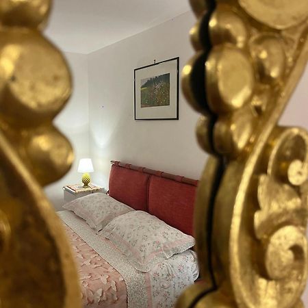 Casetta Di Ale Al Capo Palermo Bagian luar foto